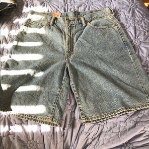 Men’s Levi Shorts